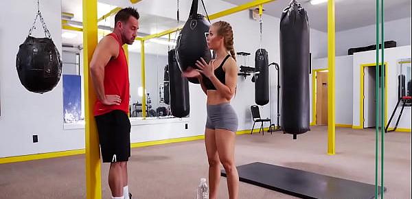  Nicole Aniston Her Hard Work Out Creampie